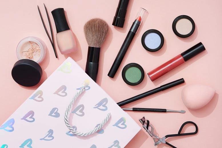 makeup pack